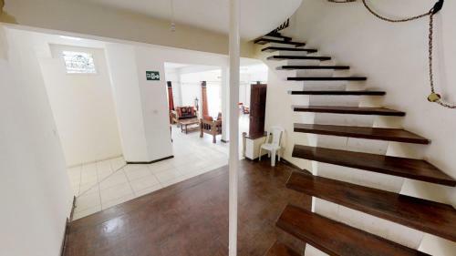 Hostal Maasai Beach House