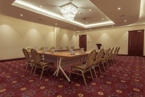 Sarova Woodlands Hotel And Spa