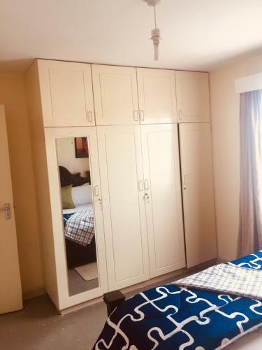 Apartamento Nyayo Homestay