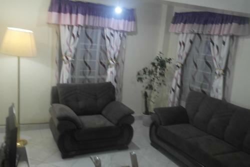 Hostal Palm Airport Suites