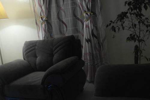 Hostal Palm Airport Suites
