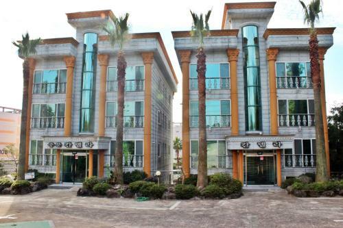 Candella Pension