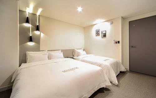 Busan Station Maximum Hotel