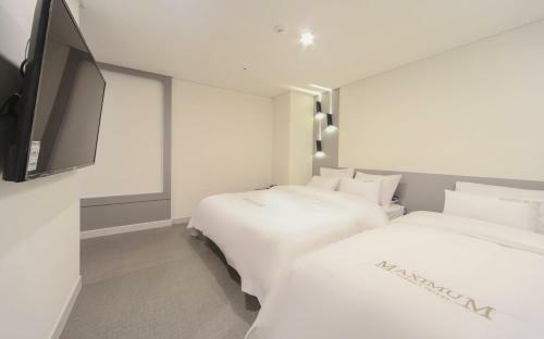 Busan Station Maximum Hotel