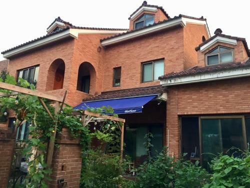 Hostal Blueplanet