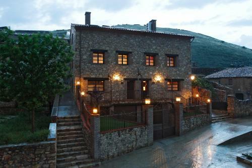 Casas Rurales Los �nades