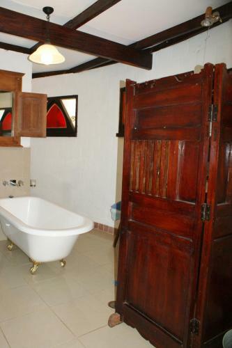Bed & Breakfast Havan's Ecotourist Retreat