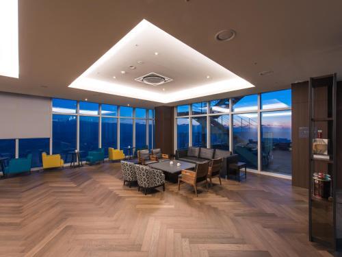 Hotel Tops 10