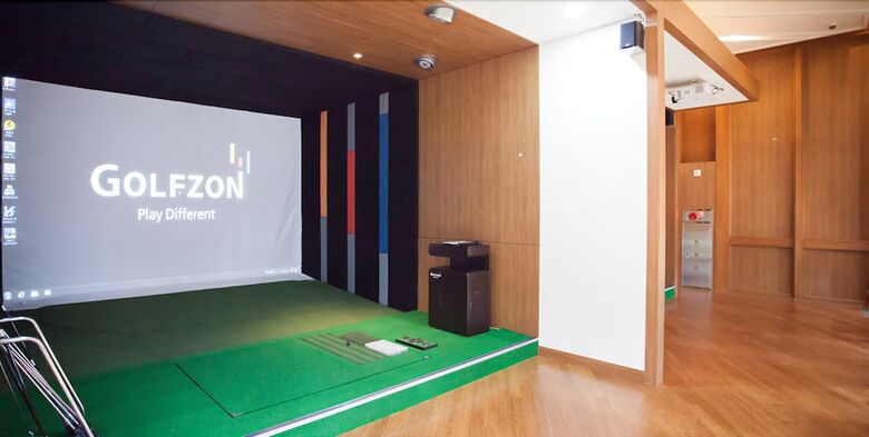 Maestro Hotel