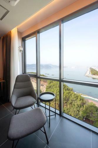 Brown-dot Hotel Shinho