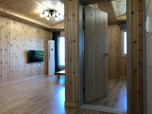 Haru House In Udo