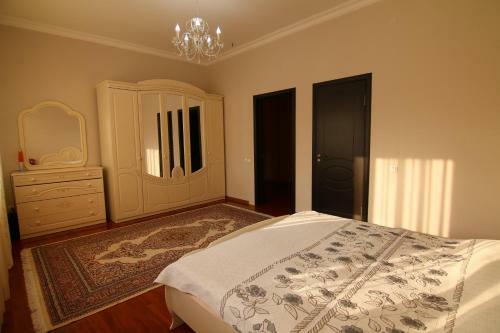 Hostal Little Castle