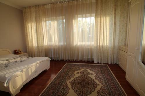 Hostal Little Castle