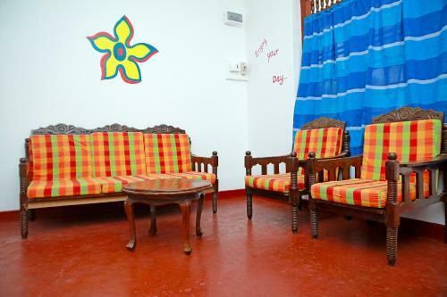 Bed Rock Place - Pitiwella.