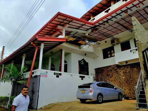 Hotel Devinuwara Cs Guest Inn