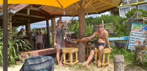 Hostal Blue Corals Beach Bungalow