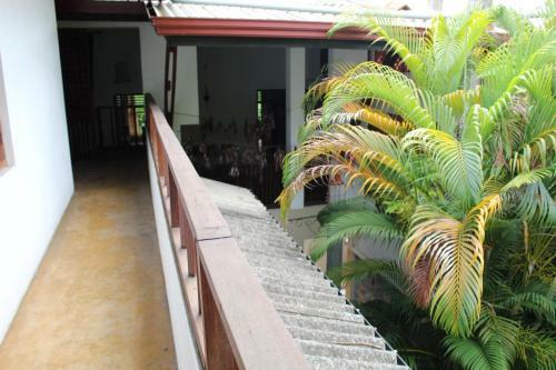 Hostal Bentota Gunas Guest House
