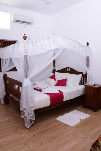 Golden Crown Hotel - Galle