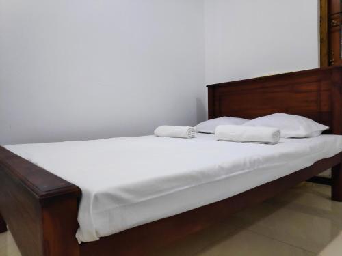 Hostal Summer Salt Hiriketiya