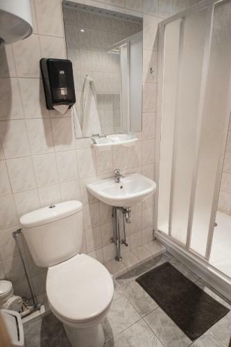 Hostal Sve?i? Namai Ling?s