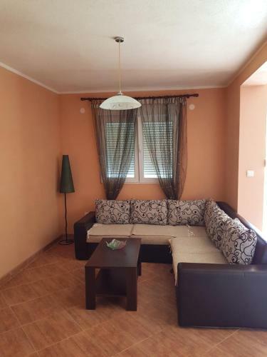 Apartamento J & L