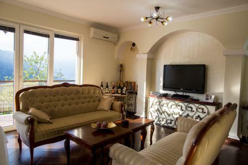 Apartments Golden View