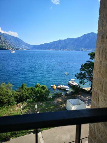 Hostal Beachfront Villa Nautica