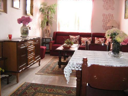 Ziramov Apartments