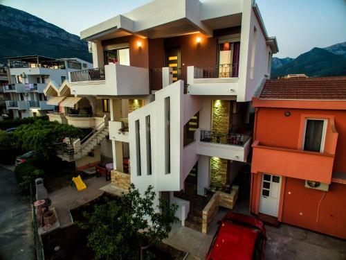De Lux Apartments Luka