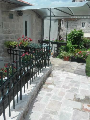 Hostal Guest House Dragutinovic