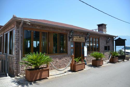 Hotel Anderba