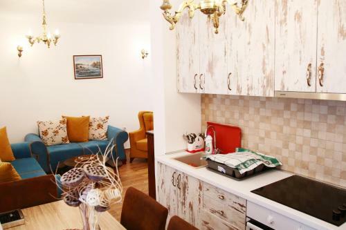 Deluxe Apartment Erdi