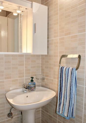 Studio Apartments Morinj