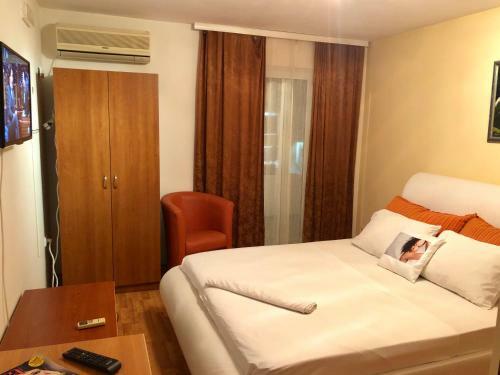 Hostal Apartments Donna
