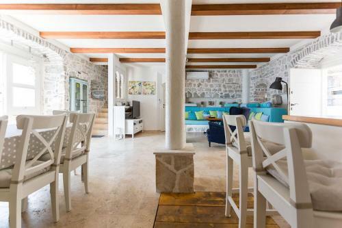 Pearl Bay Luxury House