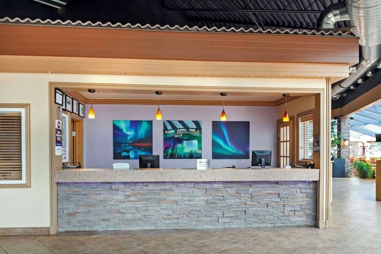 Best Western Plus Mirage Hotel And Resort