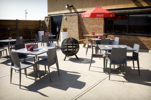 Heritage Inn Hotel & Convention Centre - Taber