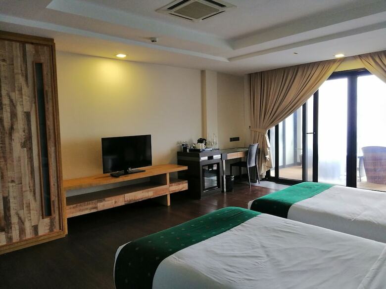 Hotel Kokol Haven Resort