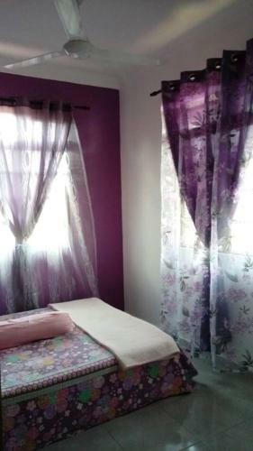 Homestay Razin Gong Badak