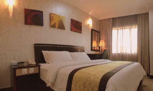 Home 2 Hotel Sdn Bhd