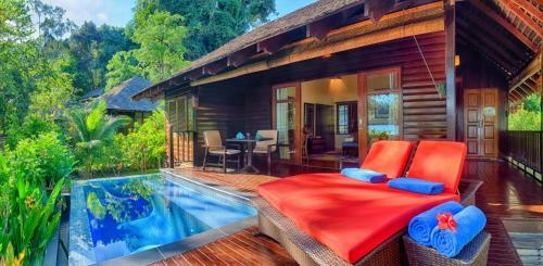 Hotel Bunga Raya Island Resort & Spa