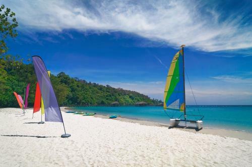 Hotel Bunga Raya Island Resort & Spa