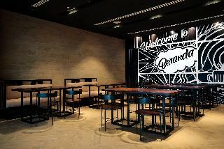 Movenpick Hotel & Convention Centre Klia