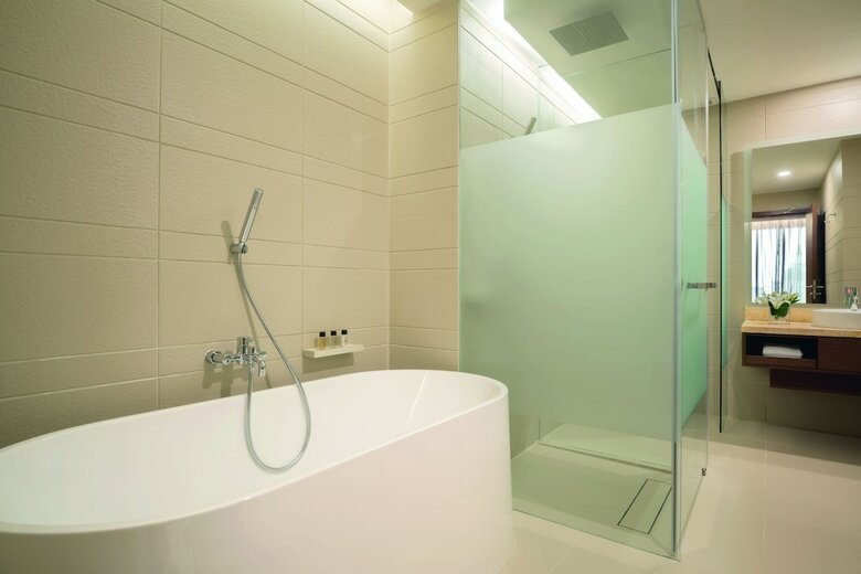 Movenpick Hotel & Convention Centre Klia