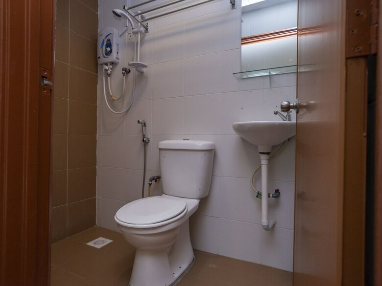Oyo 614 D'pinetrees Hotel