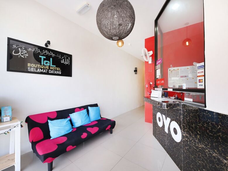 Oyo 709 Tgl Hotel