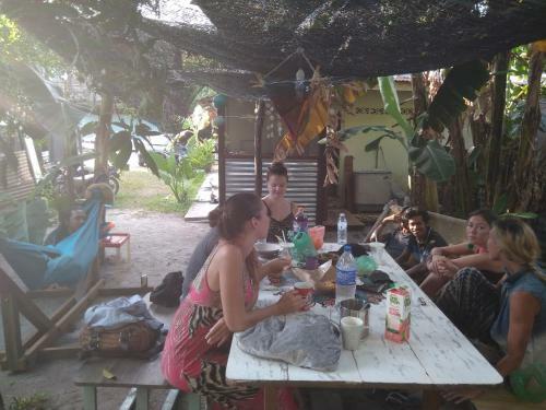 Hostal Shaka Seagypsy