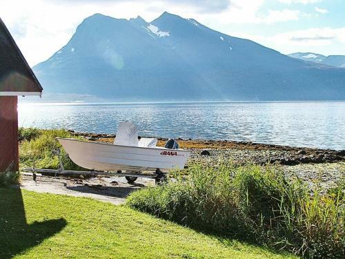 Apartamento Holiday Home Straumsveien
