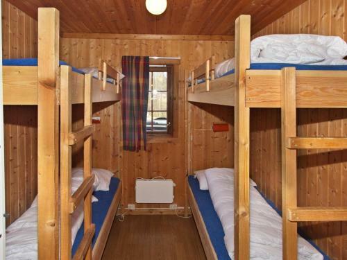 Three-bedroom Holiday Home In �seral 10
