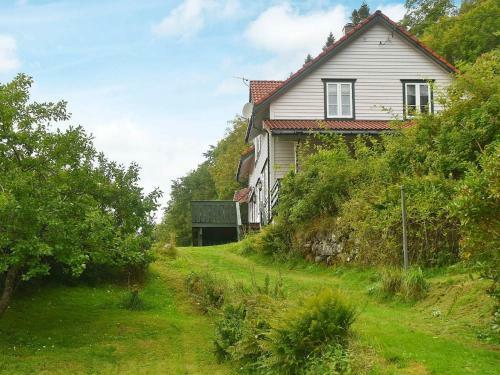 Holiday Home Lonev�g